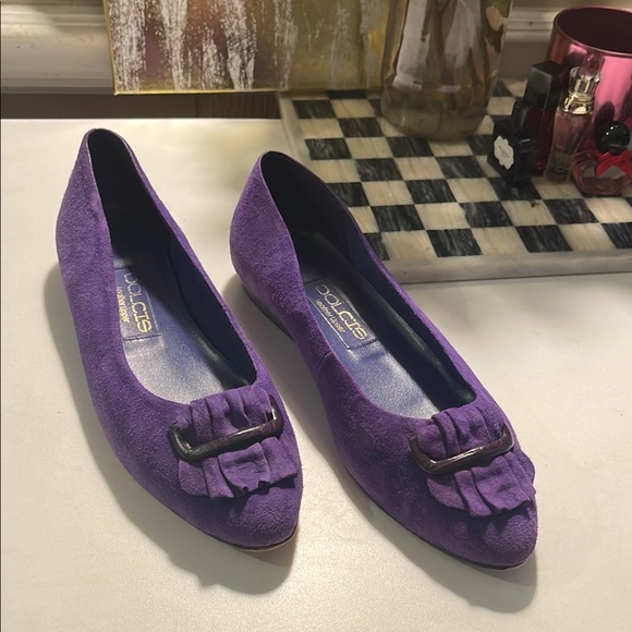 Purple Suede Flats with Pleated Bow and Pointed Toe - Picture 1 of 16